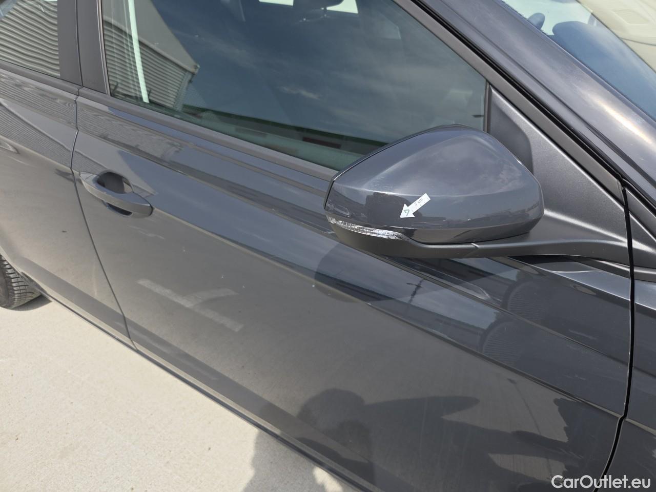  Volkswagen  Polo 1.0 80CP Trendline #26