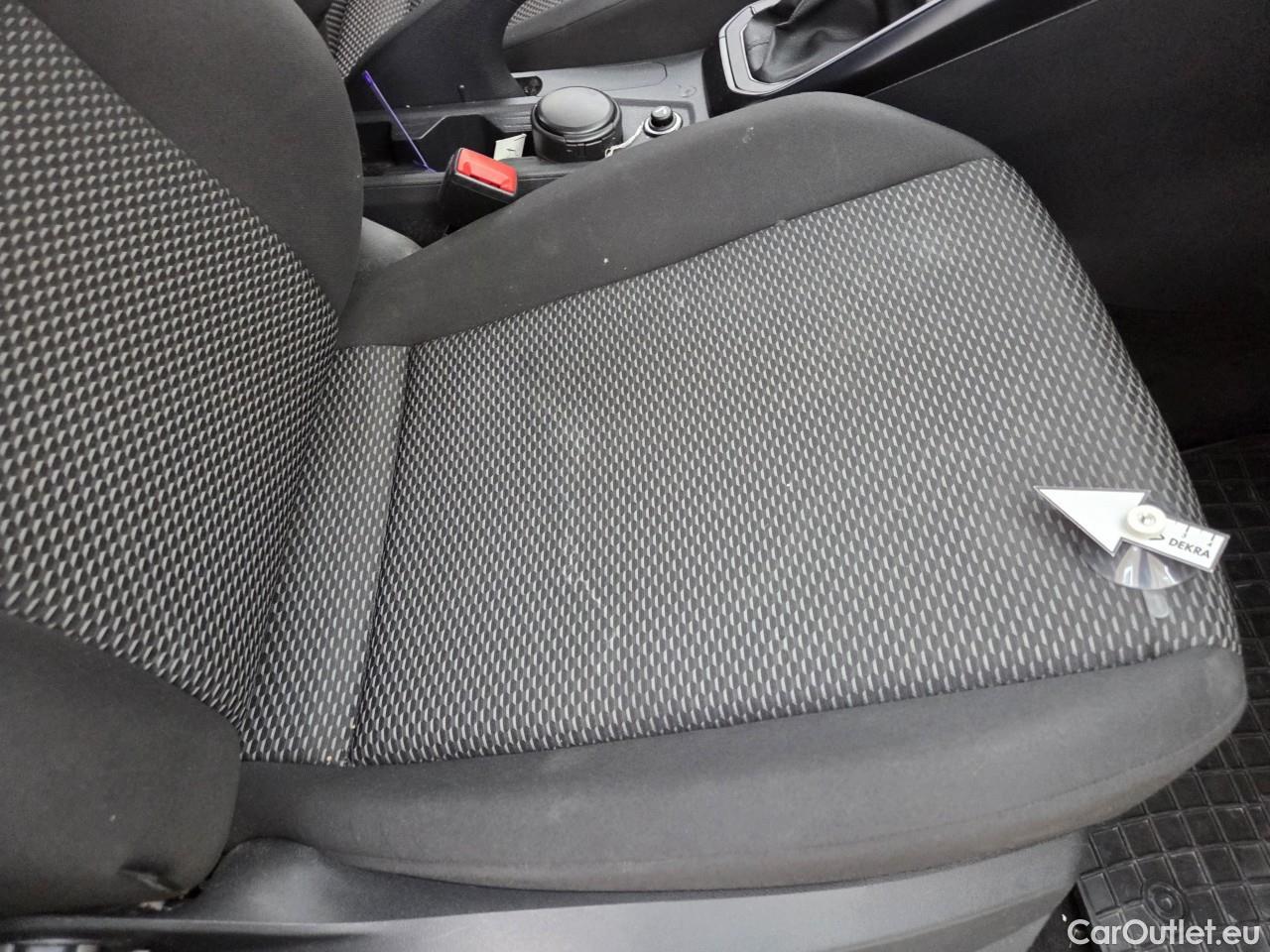  Volkswagen  Polo 1.0 80CP Trendline #54