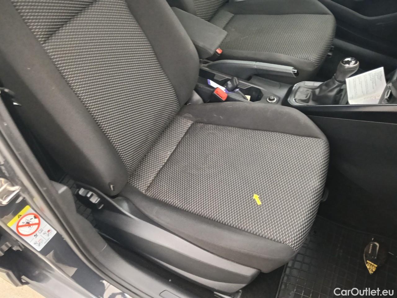  Volkswagen  Polo 1.0 80CP Trendline #22