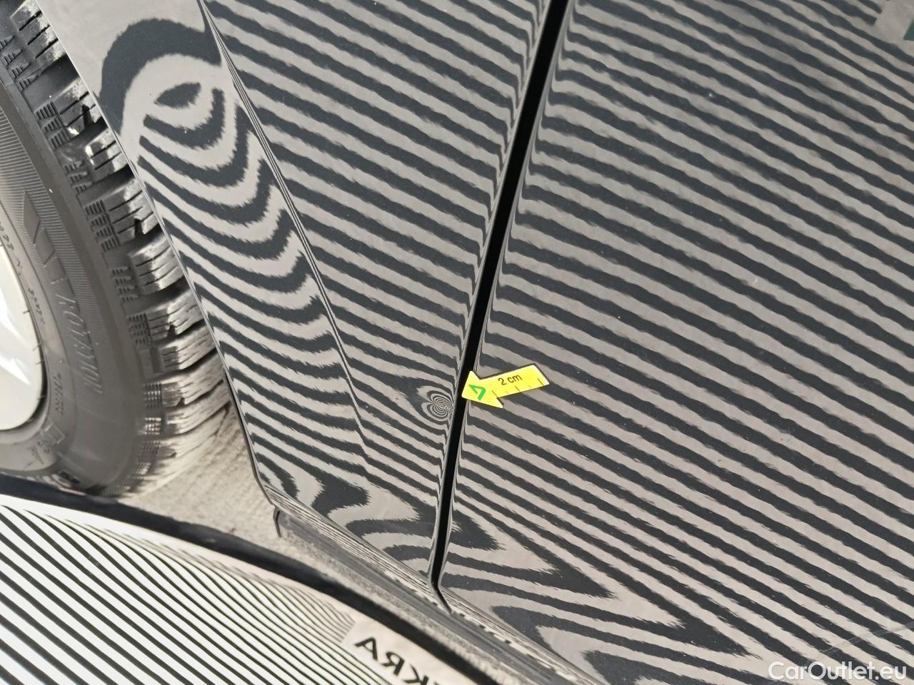  Volkswagen  Golf  Life 1.0 TSI #6