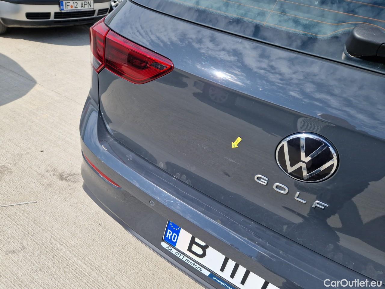  Volkswagen  Golf  Life 1.0 TSI #20