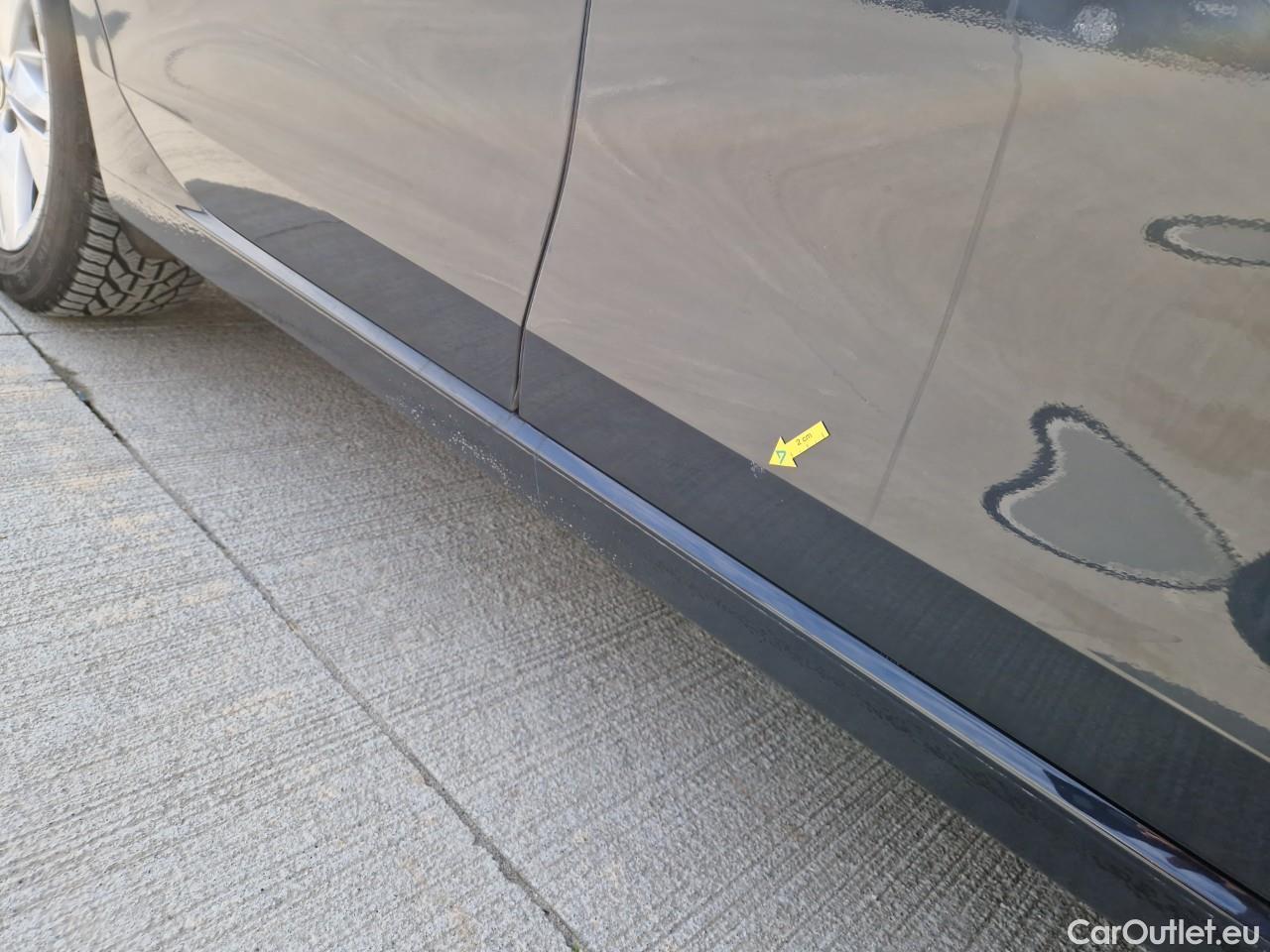  Volkswagen  Golf  Life 1.0 TSI #11