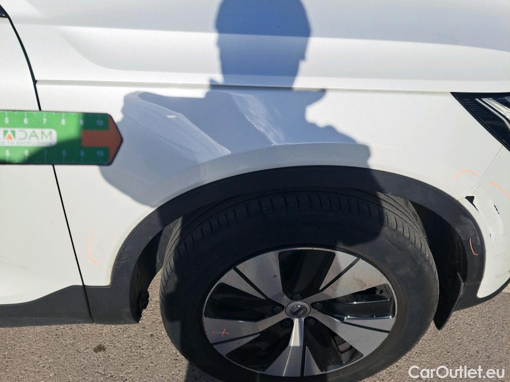  Volvo  XC 40 VOLVO XC40 todoterreno 2.0 B3 G Plus Dark Auto 160 CV  #13