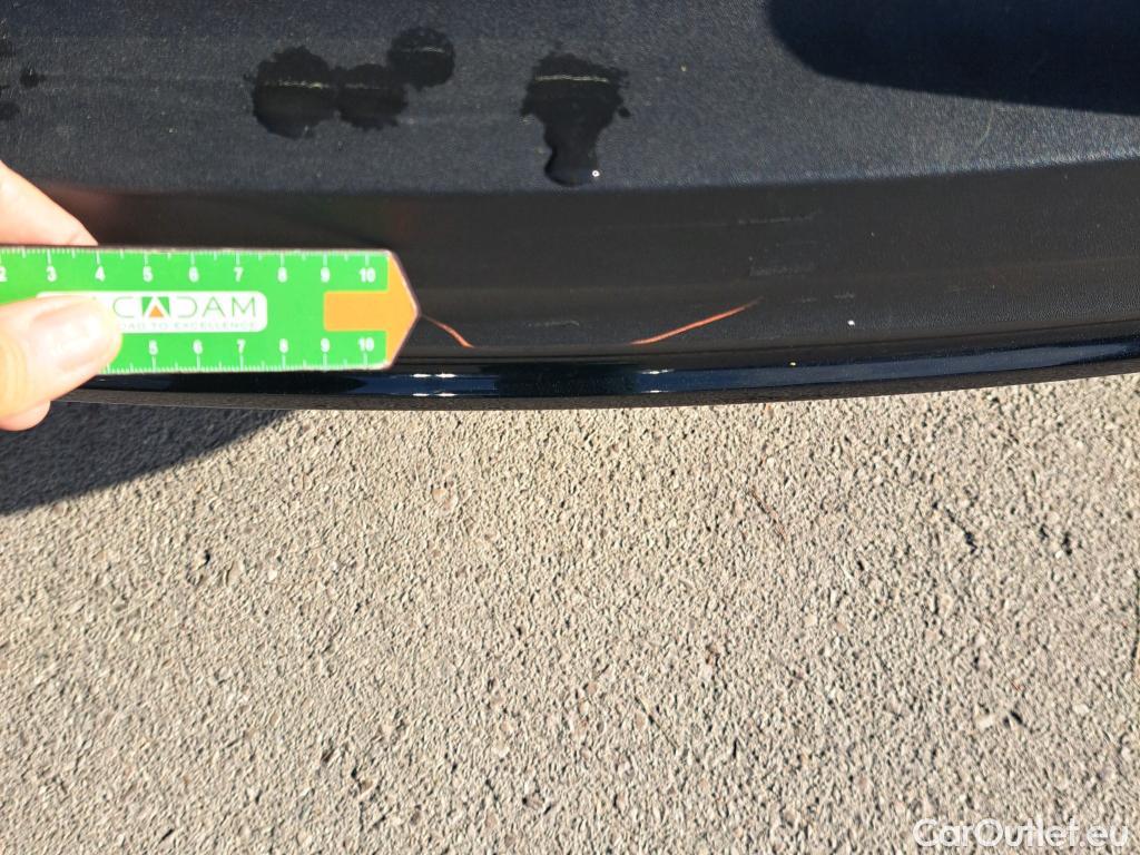  Volvo  XC 40 VOLVO XC40 todoterreno 2.0 B3 G Plus Dark Auto 160 CV  #27