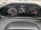  Peugeot  2008 PEUGEOT  / 2019 / 5P / todoterreno Allure BlueHDI 81kW (110CV) #4