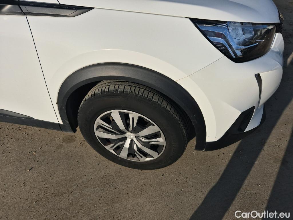  Peugeot  2008 PEUGEOT  / 2019 / 5P / todoterreno Active BlueHDI 81kW (110CV) #36