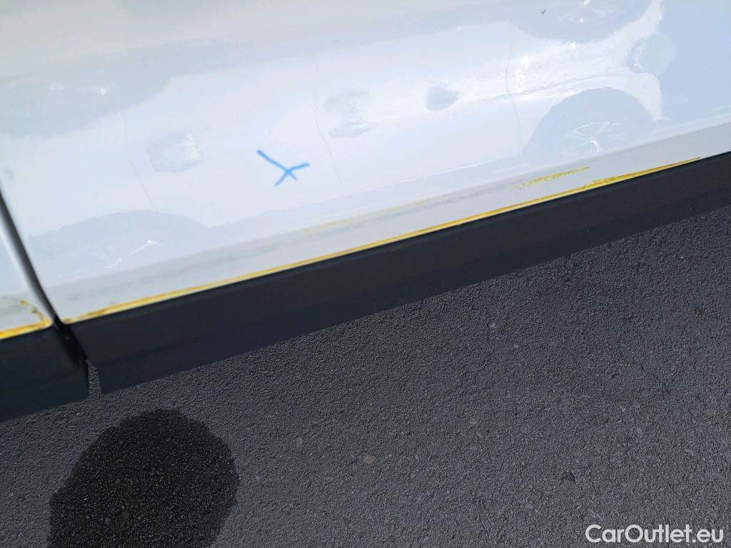  Volvo  XC 40 VOLVO XC40 / 2017 / 5P / todoterreno 1.5 T4 Twin Recharge R-Design Exp Auto #4