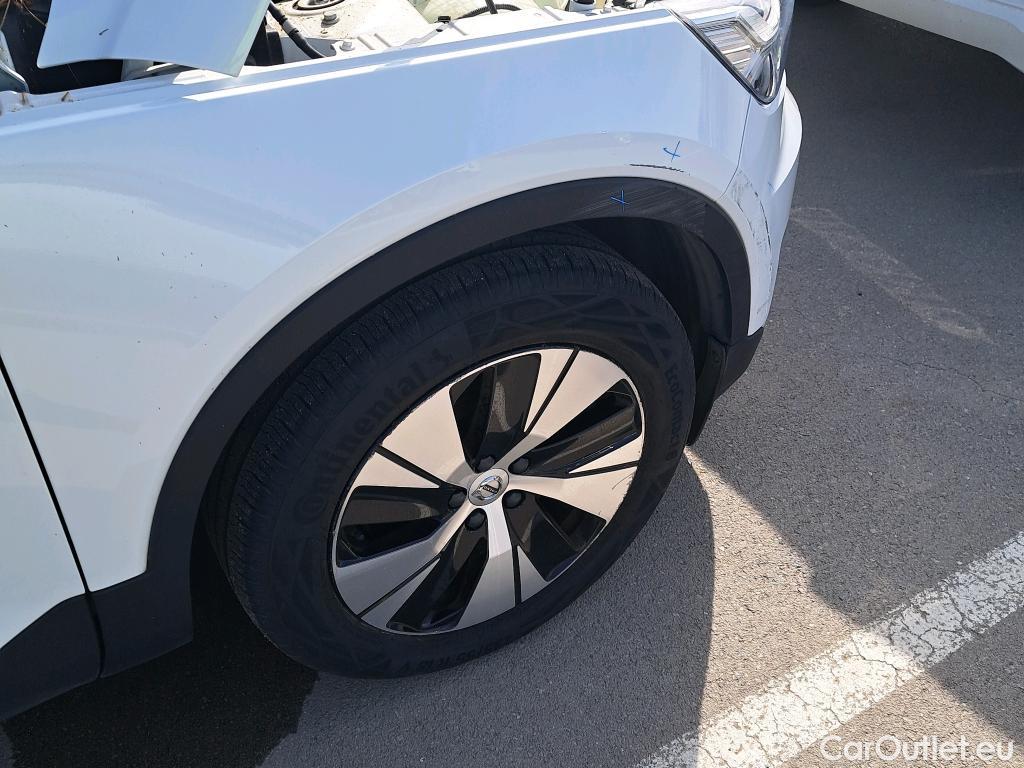  Volvo  XC 40 VOLVO XC40 / 2017 / 5P / todoterreno 1.5 T4 Twin Recharge R-Design Exp Auto #11