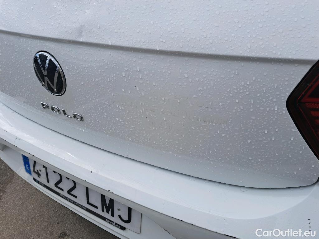  Volkswagen  Polo VOLKSWAGEN  / 2017 / 5P / berlina con portón Edition 1.0 59kW (80CV) #8