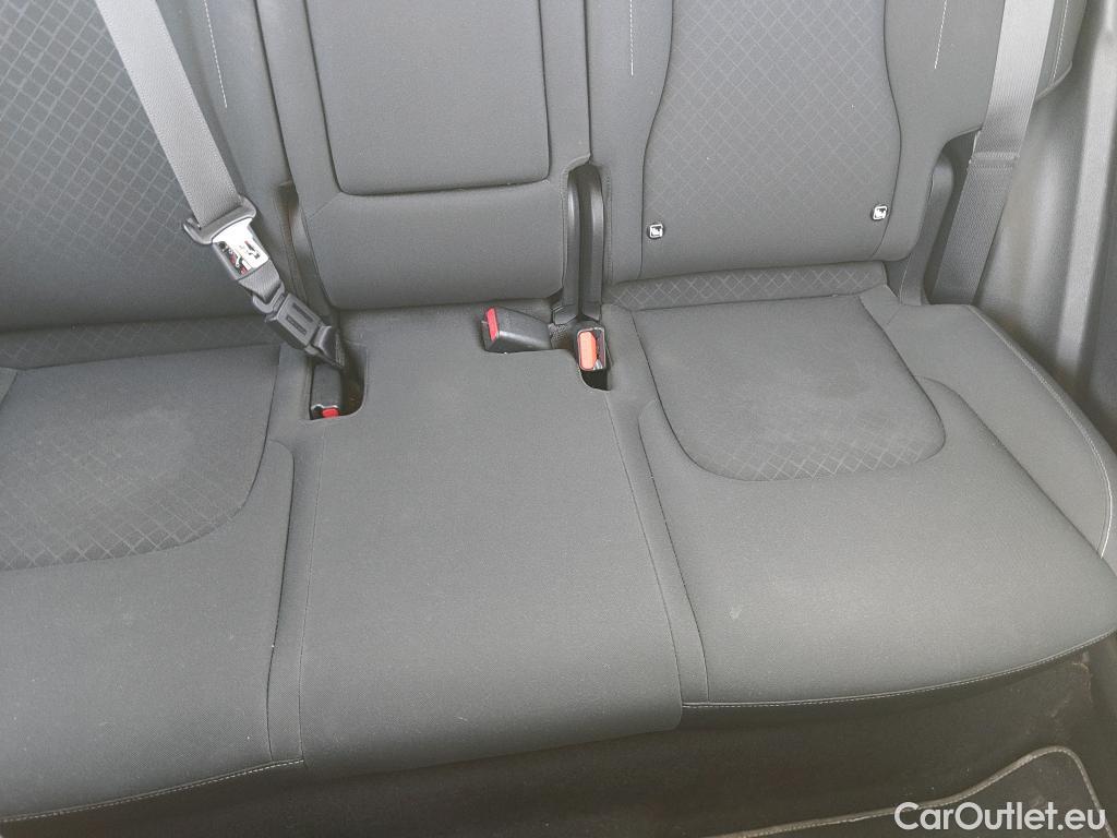  KIA  Sportage KIA  / 2022 / 5P / todoterreno 1.6 T-GDi 110kW (150CV) Concept 4x2 #19