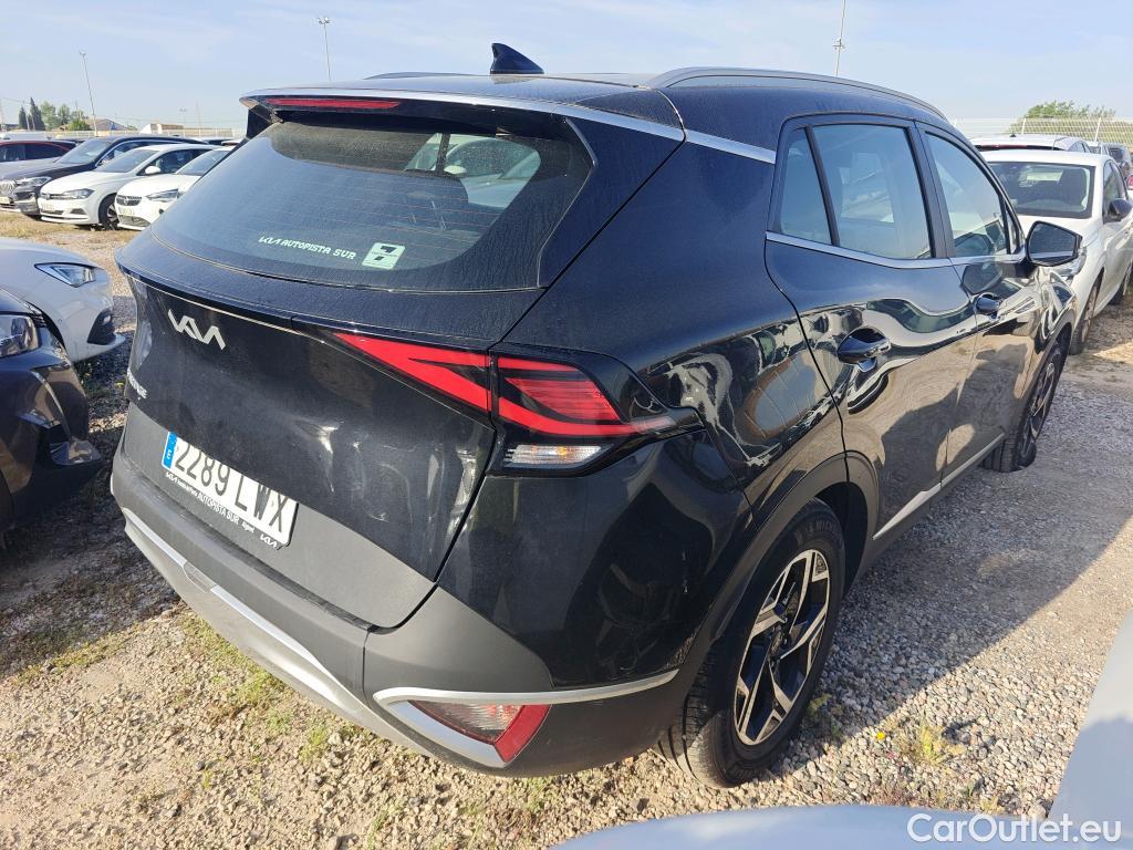  KIA  Sportage KIA  / 2022 / 5P / todoterreno 1.6 T-GDi 110kW (150CV) Concept 4x2 #44
