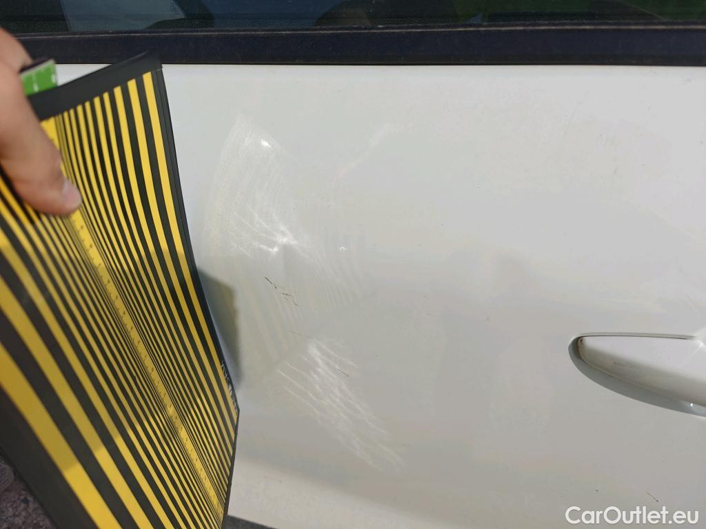  Opel  Mokka OPEL  / 2020 / 5P / todoterreno 1.5 D GS Line (AC) #4
