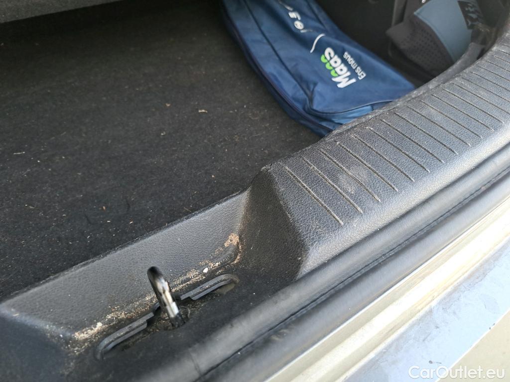  Nissan  Qashqai NISSAN  / 2021 / 5P / todoterreno DIG-T 103kW N-Connecta #37