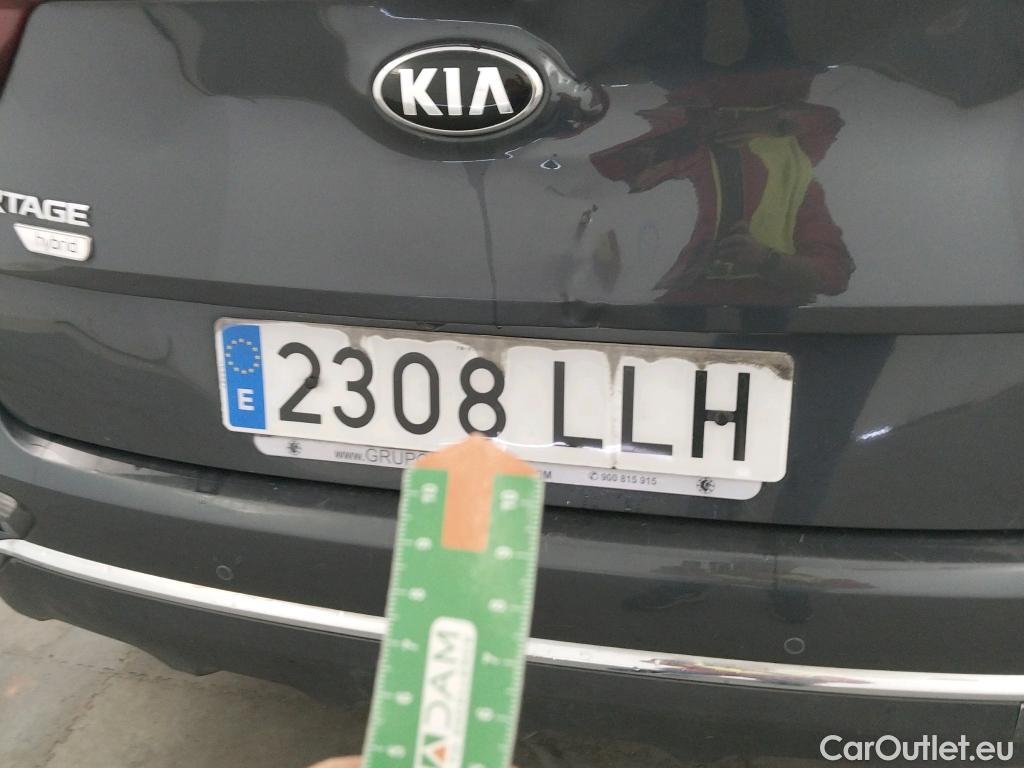  KIA  Sportage KIA  1.6MHEV Drive 100kW(136CV) 4x2(Crist Tintados)(CX) #68