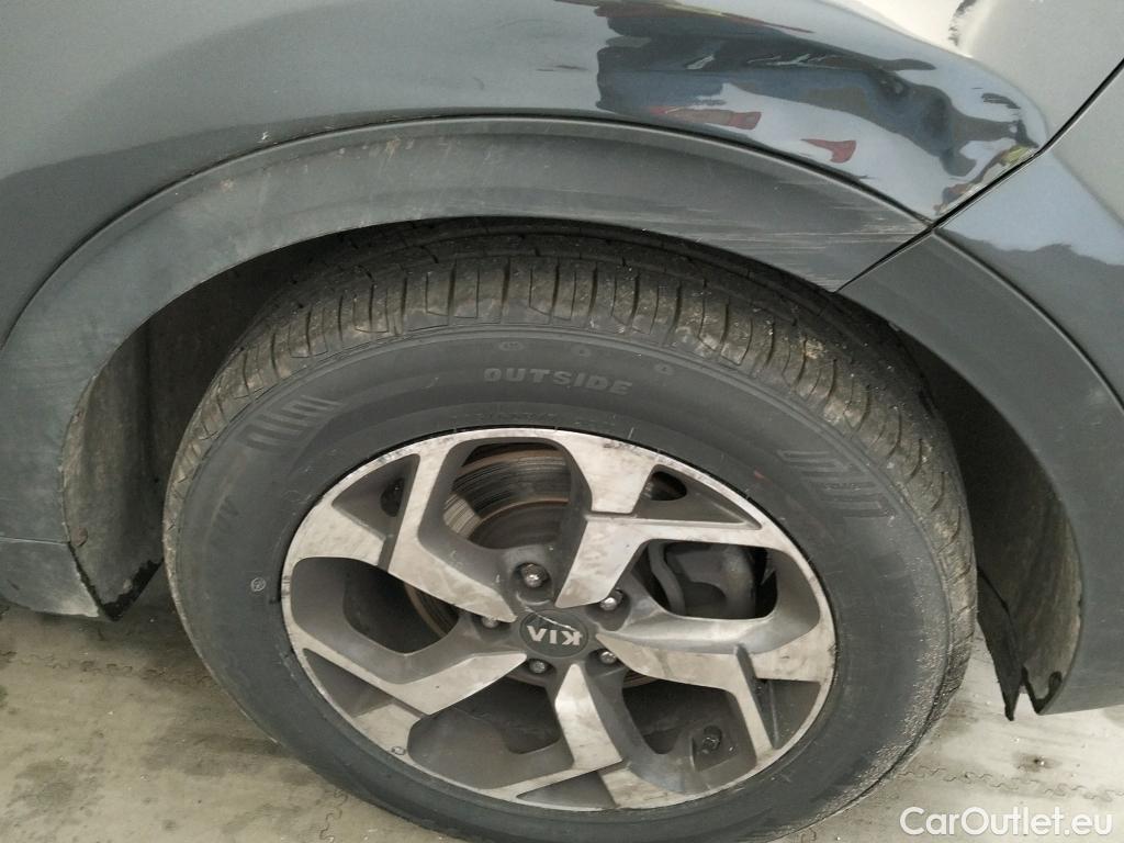  KIA  Sportage KIA  1.6MHEV Drive 100kW(136CV) 4x2(Crist Tintados)(CX) #25