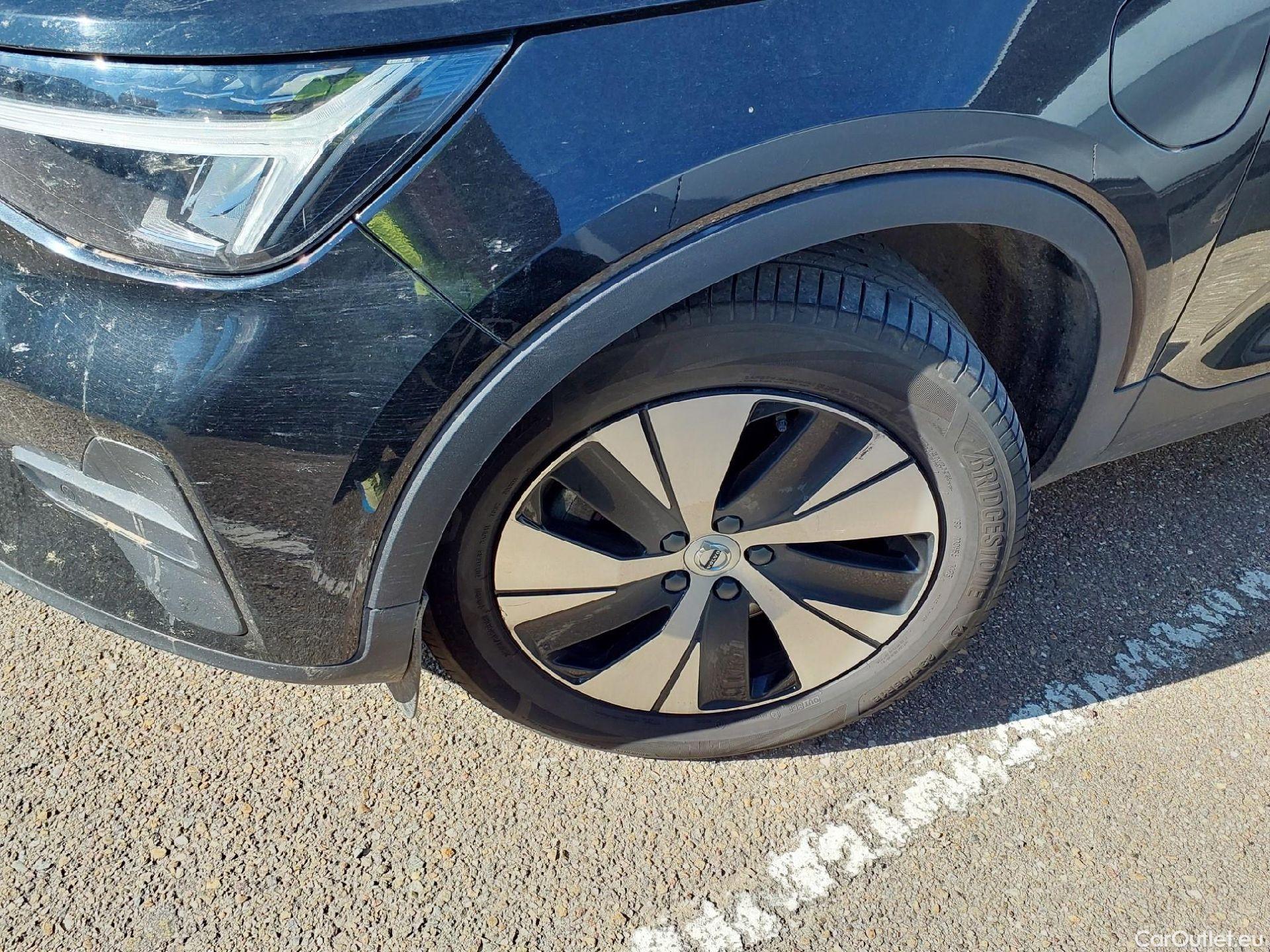  Volvo  XC 40 VOLVO XC40 todoterreno 1.5 T4 Recharge PHEV Core Auto 210 CV 10 kWh #3