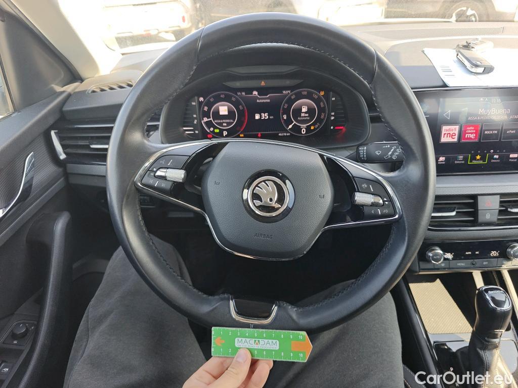  Skoda  KAMIQ SKODA  1.0 TSI 81kW (110CV) DSG Ambition (CX) #27