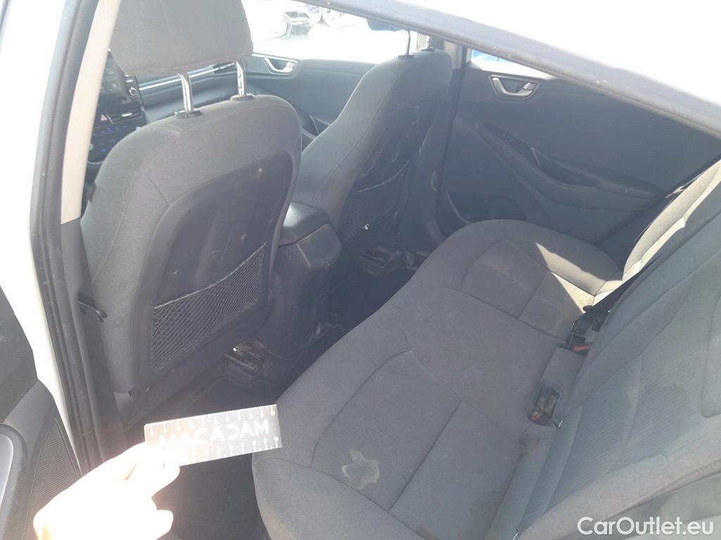 Hyundai   Ioniq HYUNDAI / 2019 / 5P / berlina con portón 1.6 GDI HEV Klass DCT #5