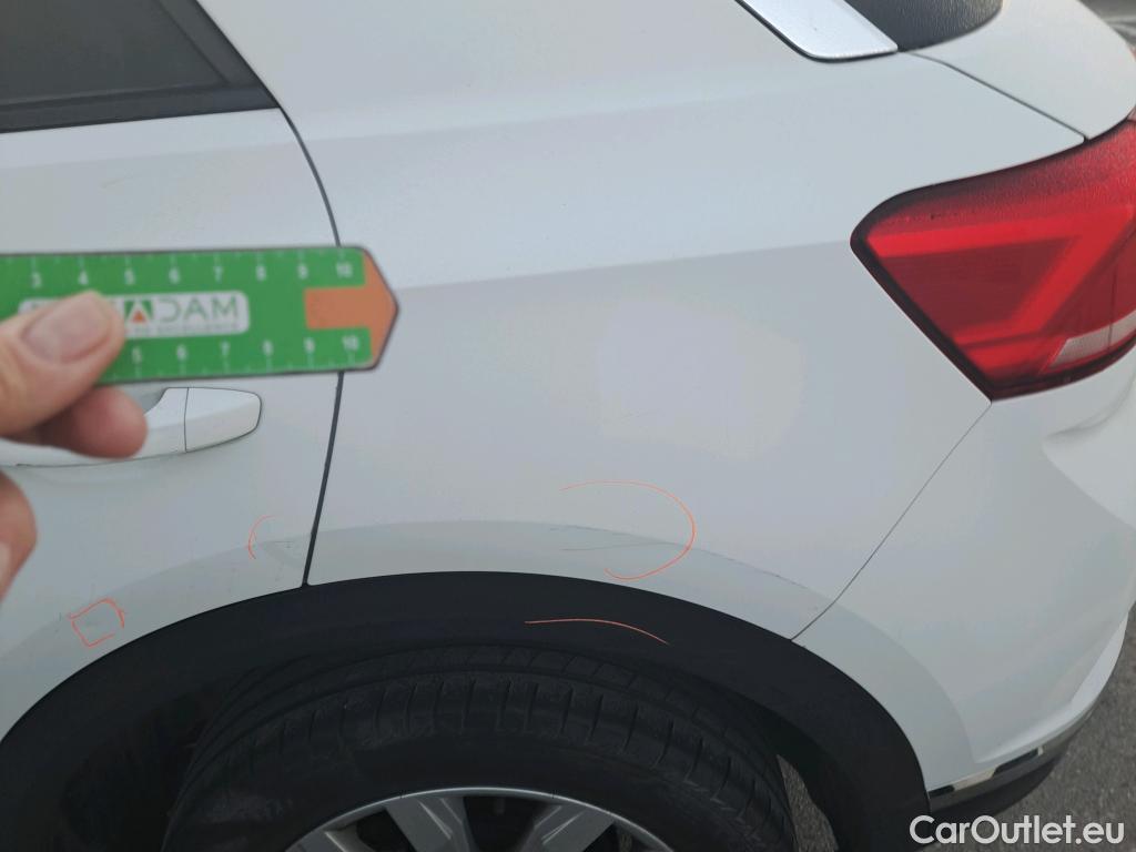  Volkswagen  T-ROC VOLKSWAGEN  / 2017 / 5P / todoterreno Advance 2.0 TDI 110kW (150CV) DSG #30