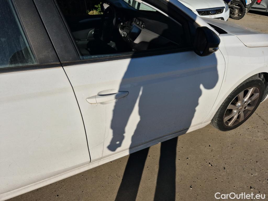  Opel  Corsa OPEL  / 2019 / 5P / berlina con portón 1.2T XHL 74kW (100CV) Edition (AC2) #35