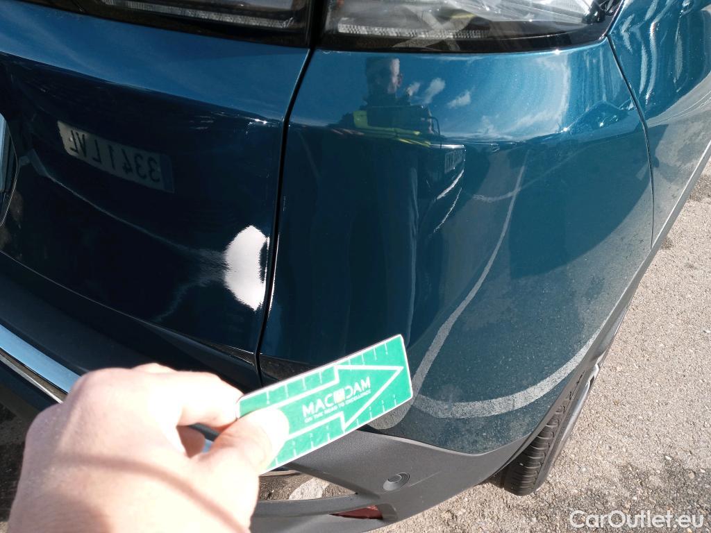  Peugeot  3008 PEUGEOT  / 2020 / 5P / todoterreno 1.5 BlueHDi 96kW (130CV) S&S Allure EAT8 #24