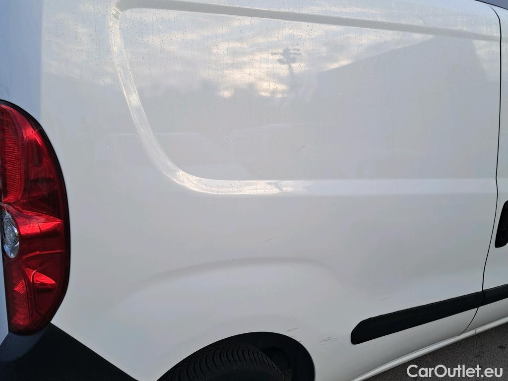  Fiat  Doblo FIAT Doblò Cargo/2015/3P/furgón derivado de turismo Cargo Base 1.6 Mjet 66kW (90CV) #4