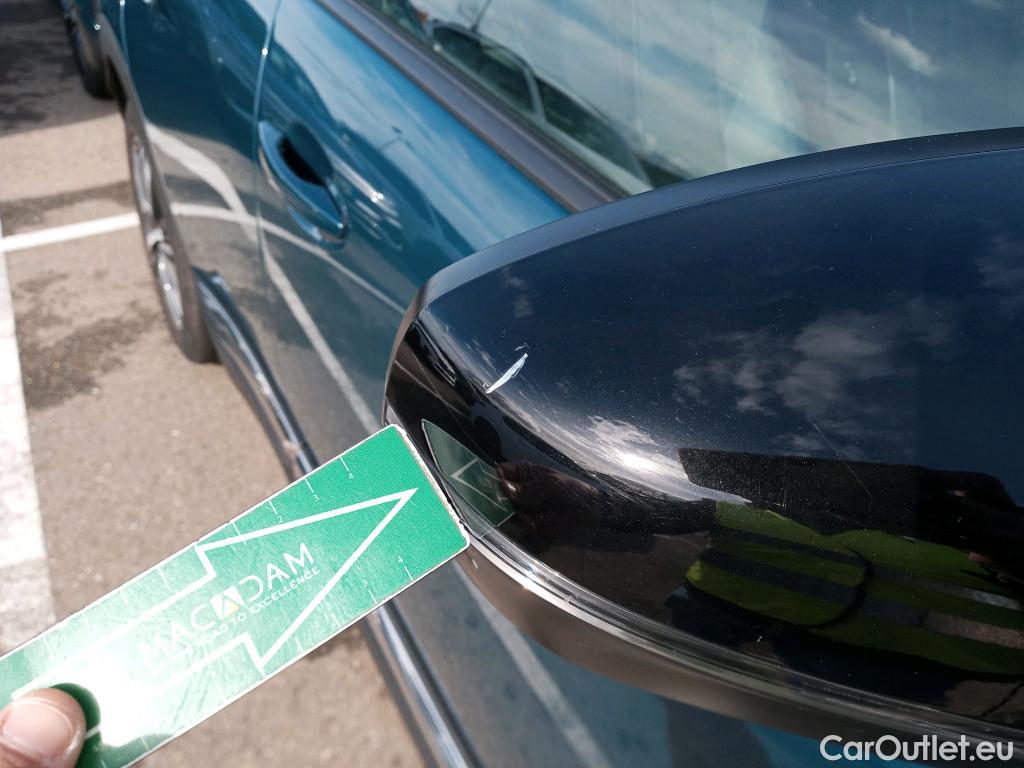  Peugeot  3008 PEUGEOT  / 2020 / 5P / todoterreno 1.5 BlueHDi 96kW (130CV) S&S Allure EAT8 #17