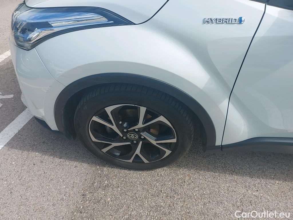  Toyota  C-HR TOYOTA  / 2019 / 5P / todoterreno 2.0 180H Advance #30