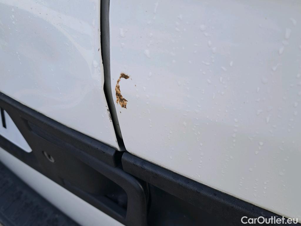  Fiat  Doblo FIAT Doblò Cargo/2015/3P/furgón derivado de turismo Cargo Base 1.6 Mjet 66kW (90CV) #9