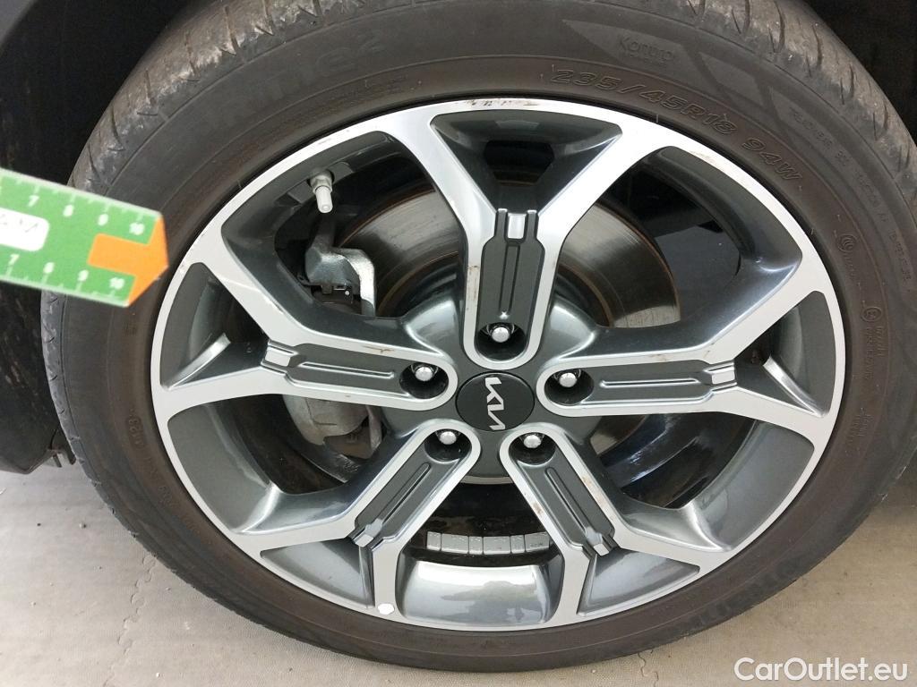  KIA  XCeed KIA  / 2019 / 5P / todoterreno 1.6 GDi PHEV 104kW (141CV) eTech #10