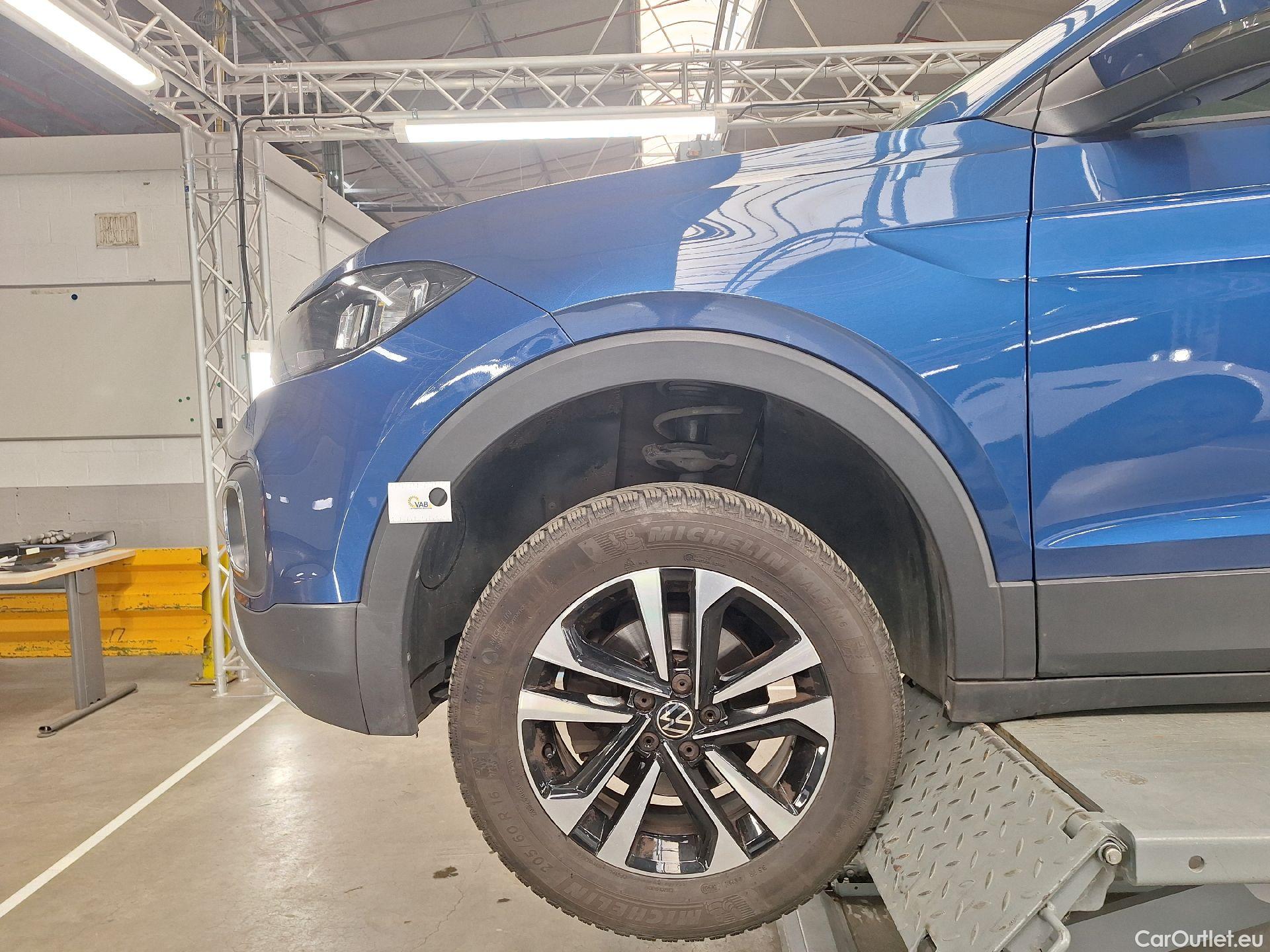  Volkswagen  T-CROSS VW,  '18, Volkswagen  1.0 TSI 70kW United 5d #38