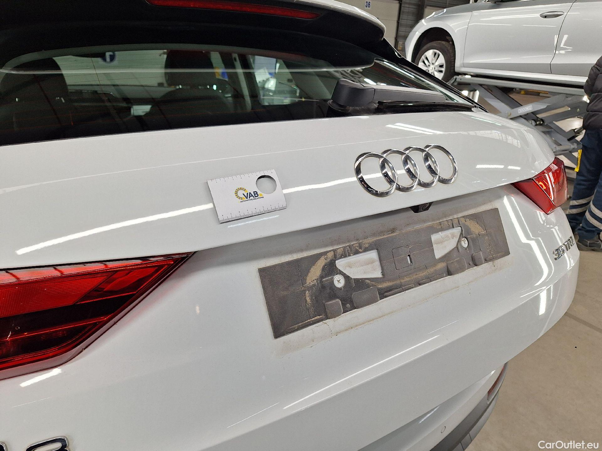  Audi  Q3 Audi,  '18, Audi  35 TFSI S tronic 5d #3