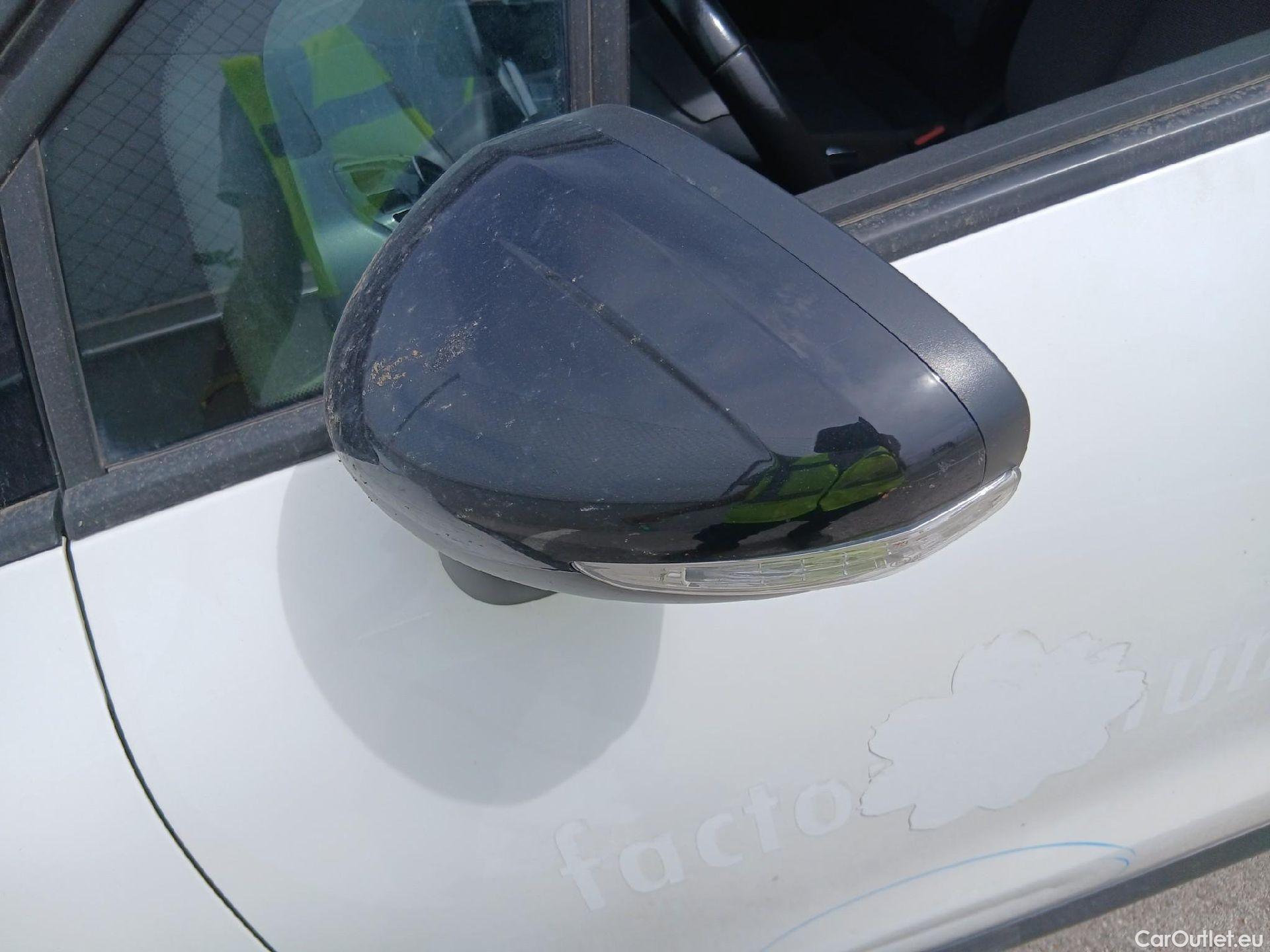  Citroen  C3 CITROEN  Aircross / 2021 / 5P / todoterreno BlueHDi 81kW (110CV) S&S Feel Pack #22