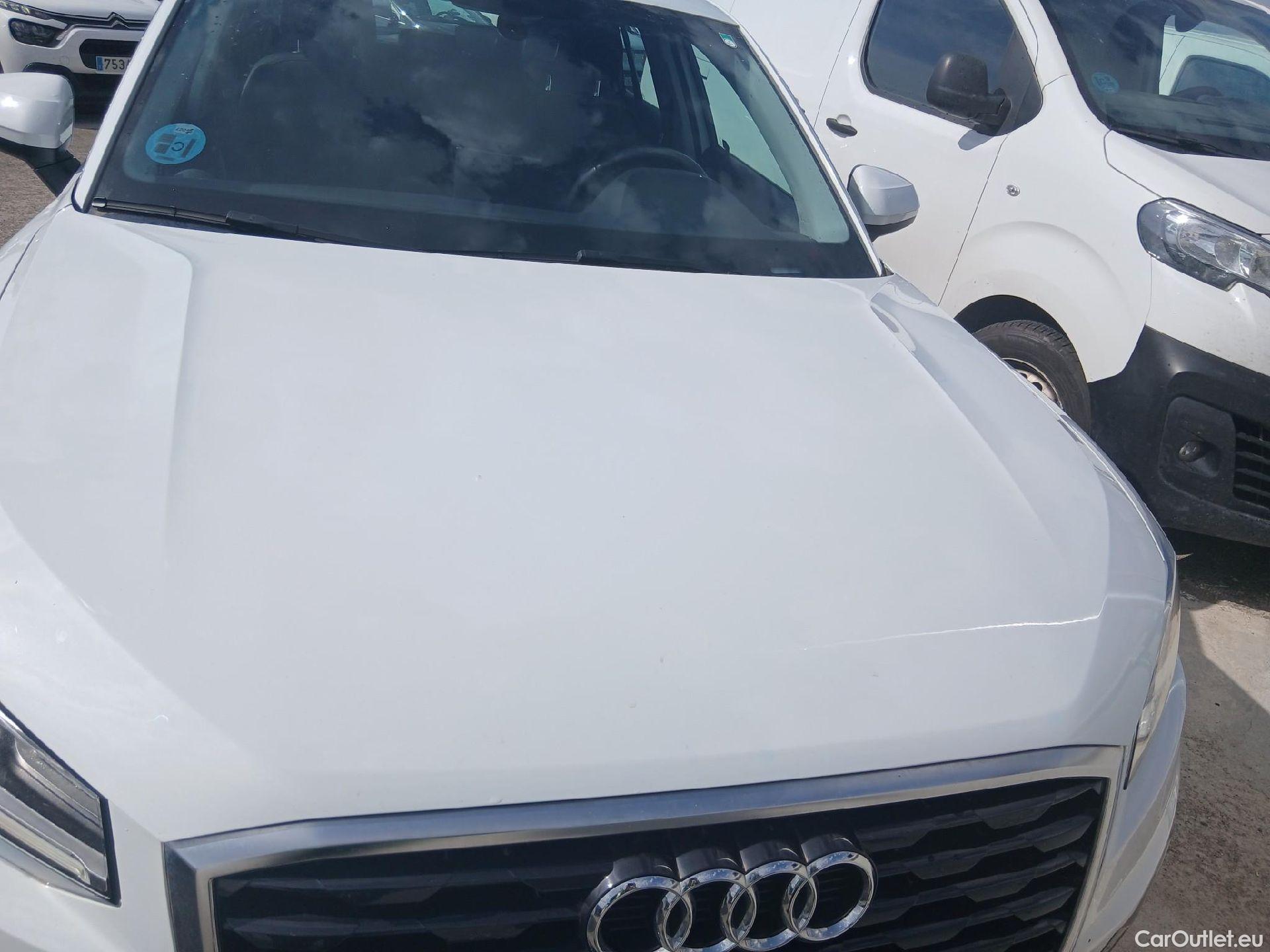  Audi  Q2 AUDI  Design 30 TFSI 116 CV #9