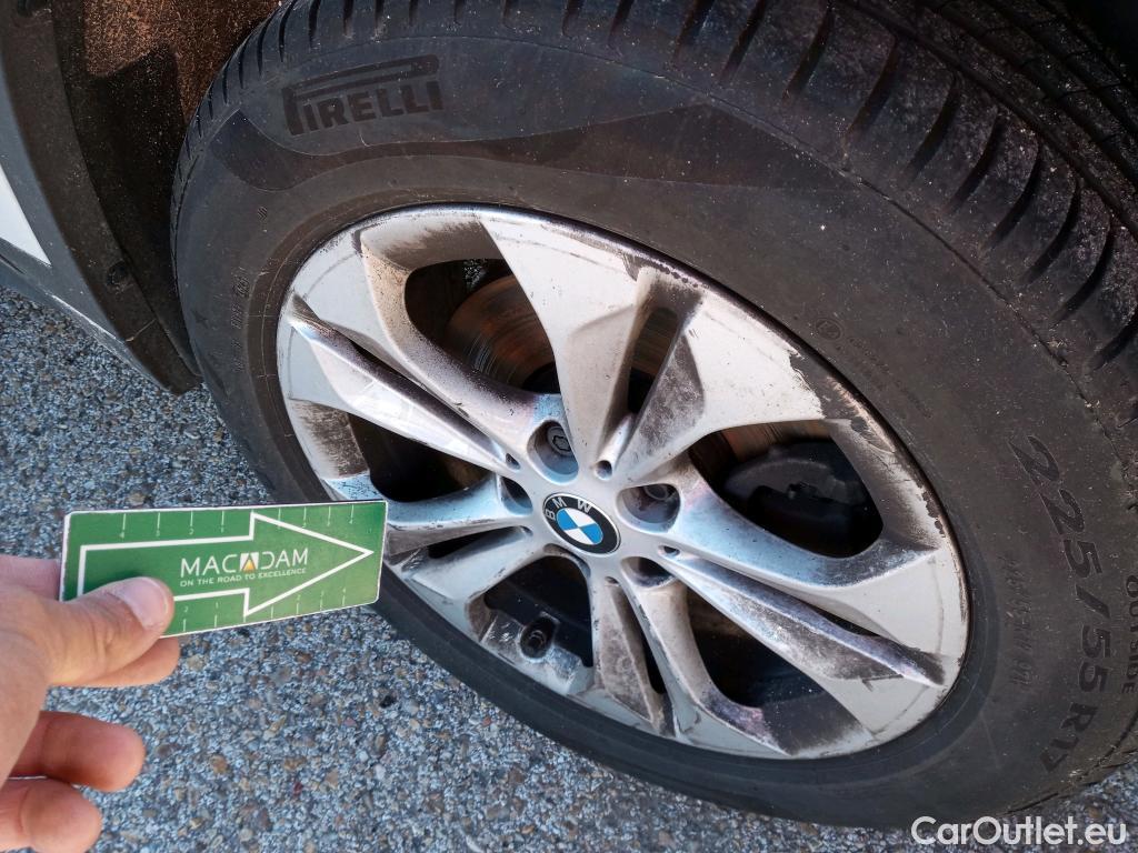  Bmw  X1 BMW  sDrive18dA Corporate (AC4) 150 CV #9