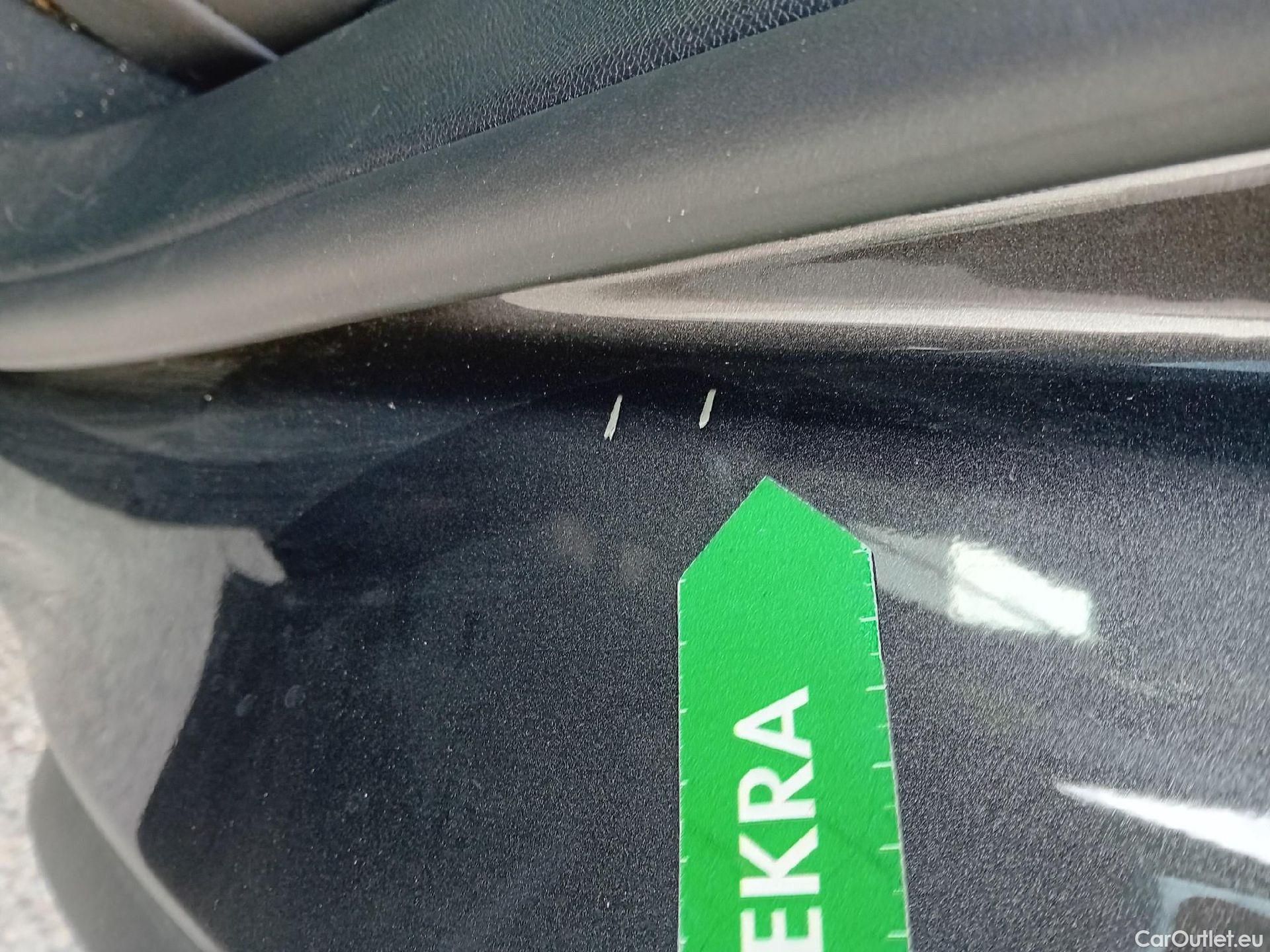  Peugeot  3008 PEUGEOT  Hybrid todoterreno 225 e-EAT8 Allure 225 CV 13 kWH #3