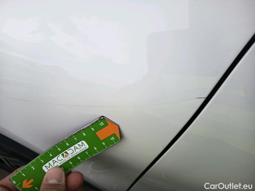  Mercedes  GLA MERCEDES-BENZ  / 2020 / 5P / todoterreno  250 e #17