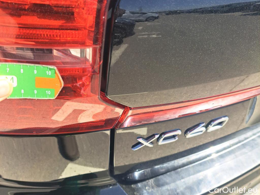  Volvo  XC60 VOLVO  / 2017 / 5P / todoterreno 2.0 T6 AWD Recharge Inscription Exp Auto #2