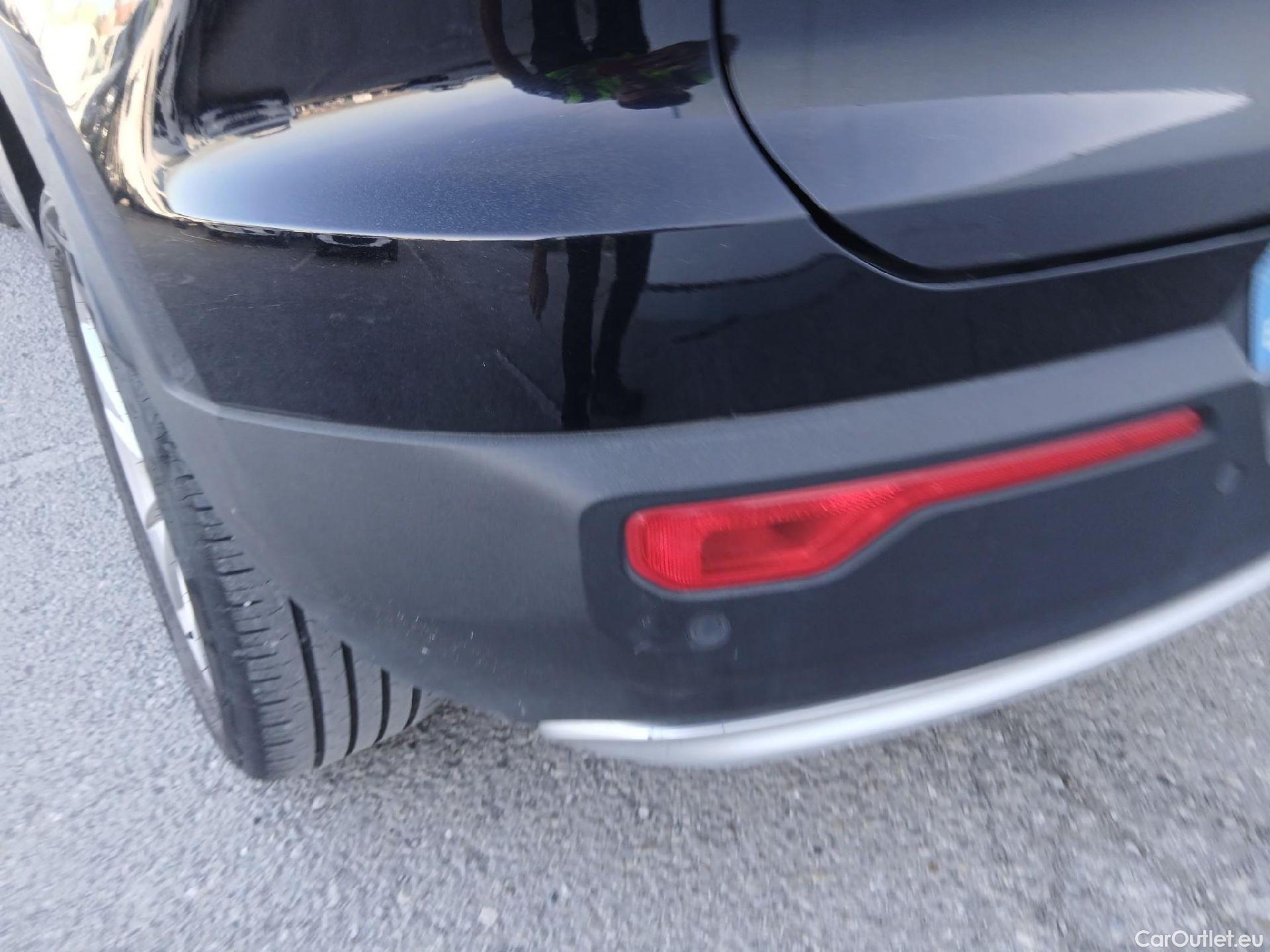  Volvo  XC 40 VOLVO XC40 / 2021 / 5P / todoterreno 2.0 B3 G Core Dark Auto #7