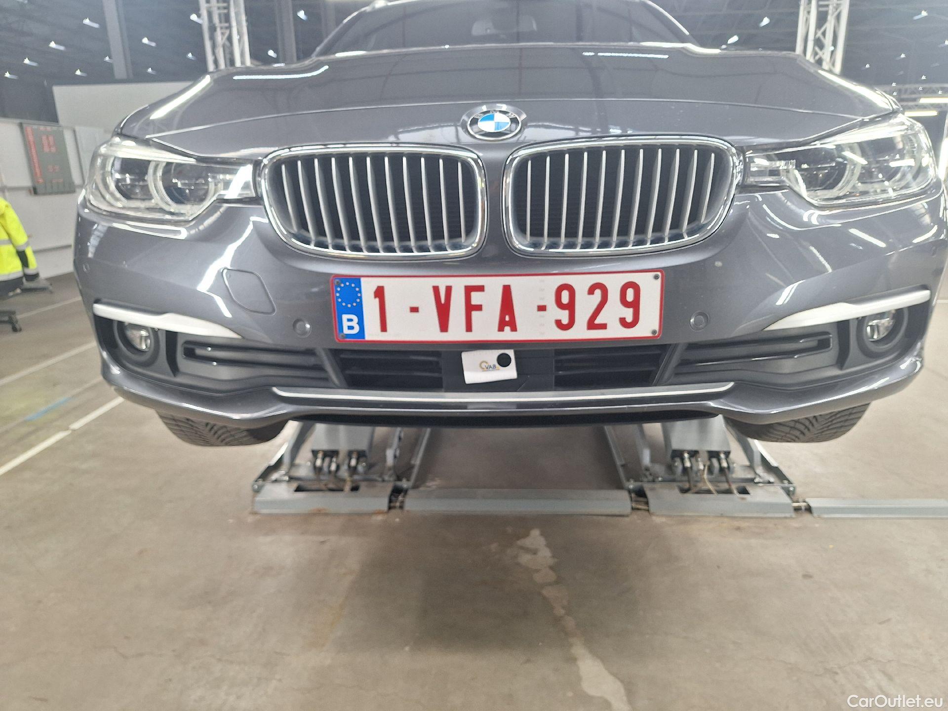  Bmw  Serie 3 BMW, 3-serie Touring '15, BMW 3 Reeks Touring 320d (120 kW) Aut. 5d #31