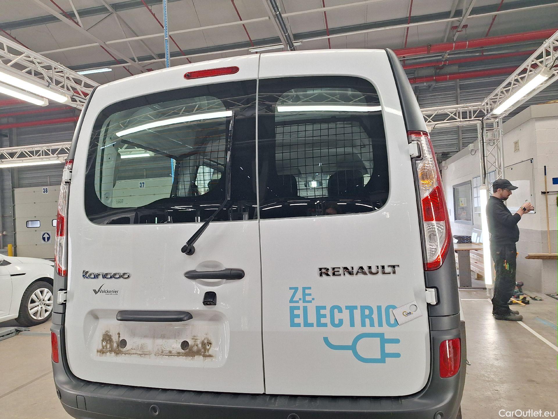  Renault  Kangoo Renault,  '13, Renault  Express  ZE 33 Maxi 5 places  #47