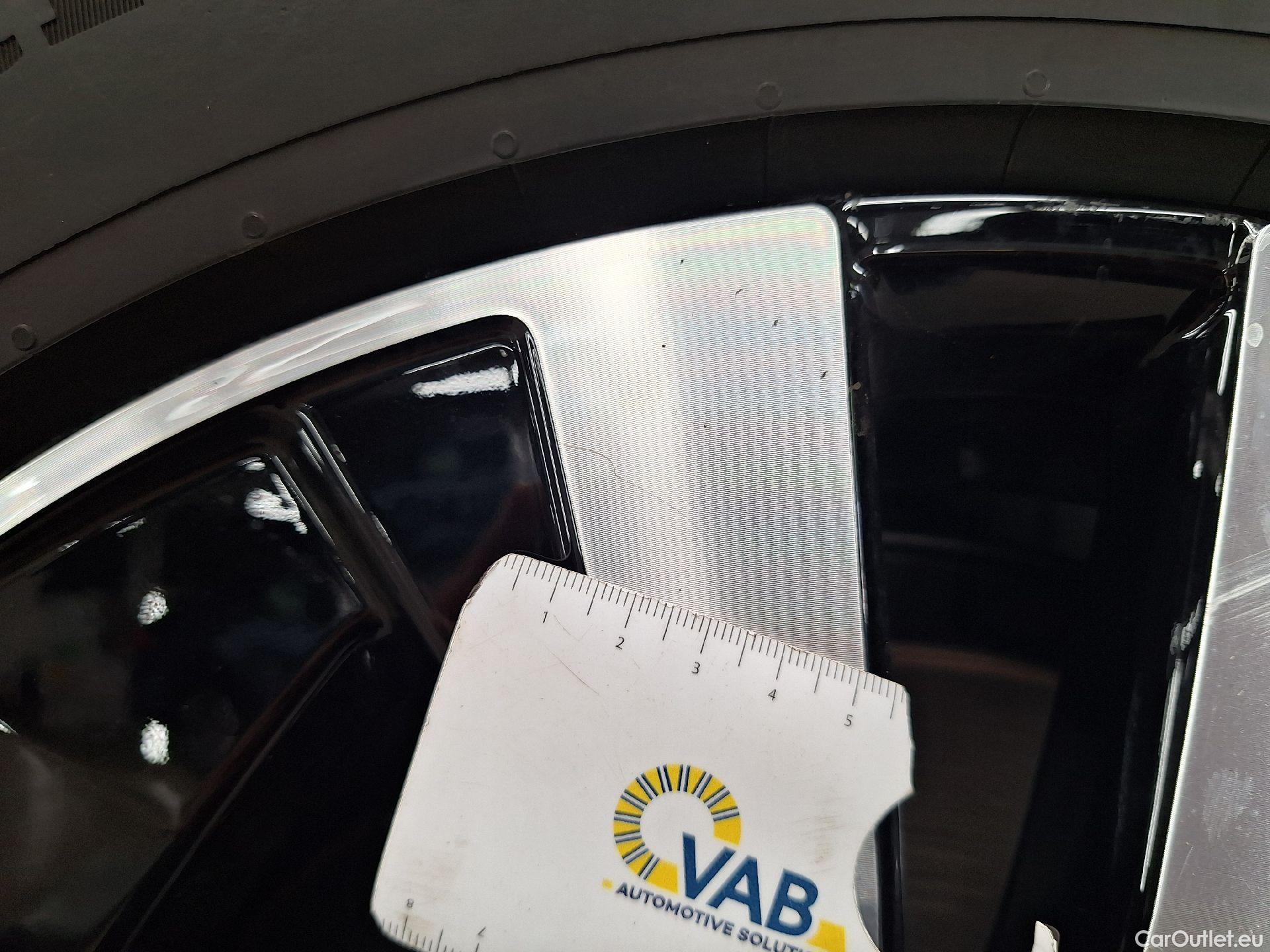  Volvo  XC60 Volvo,  FL'21, Volvo  B4 D Geartronic Momentum Pro 5d #55