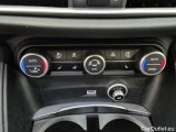  Alfa Romeo   STELVIO Alfa Romeo 2.2 D 160 Lusso 5d !! technical issues !! rolling car - NO COC #23
