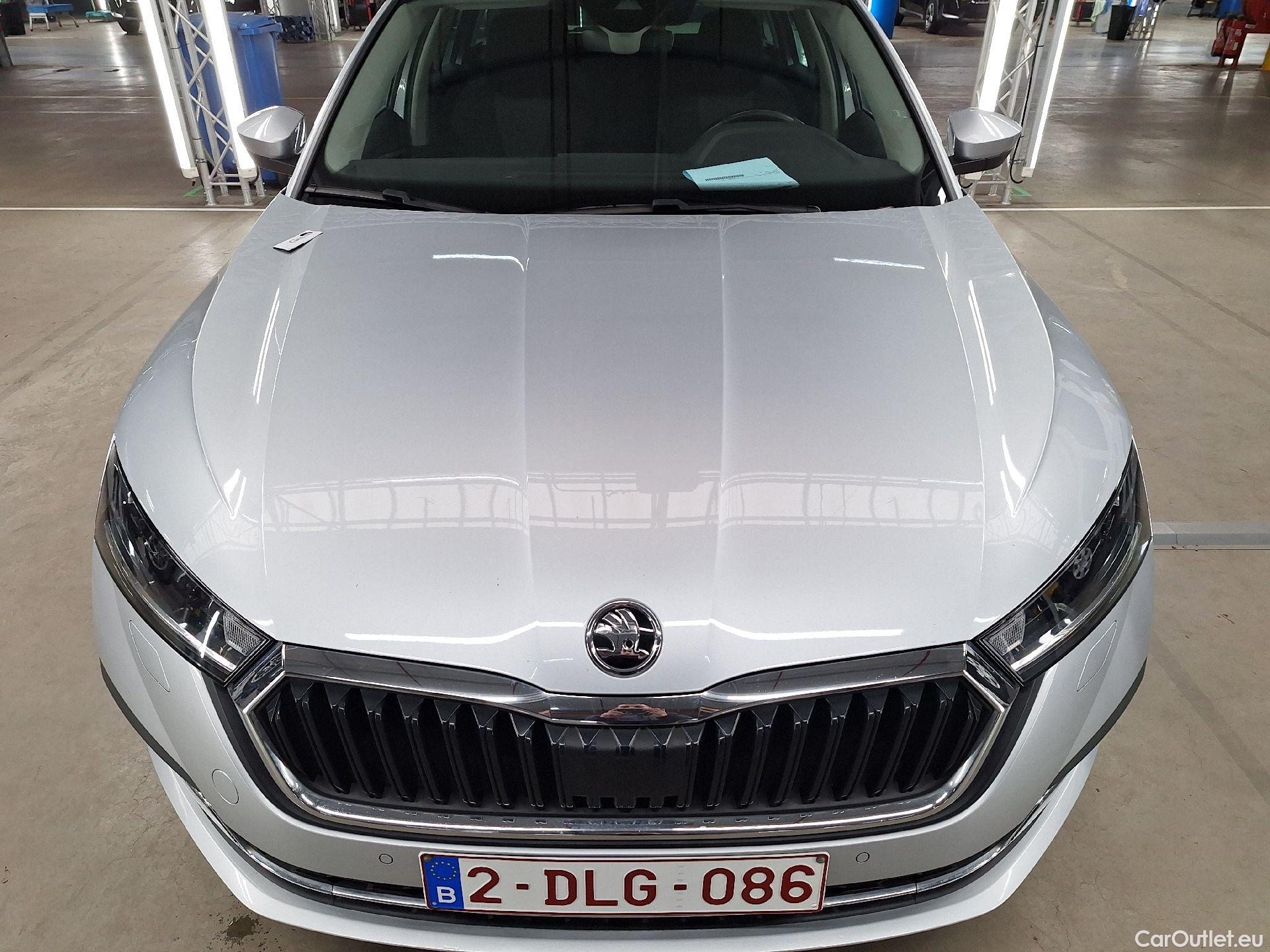  Skoda  Octavia Skoda,  Combi '20, Skoda  Combi 1.5 TSI 110kW Ambition 5d #1