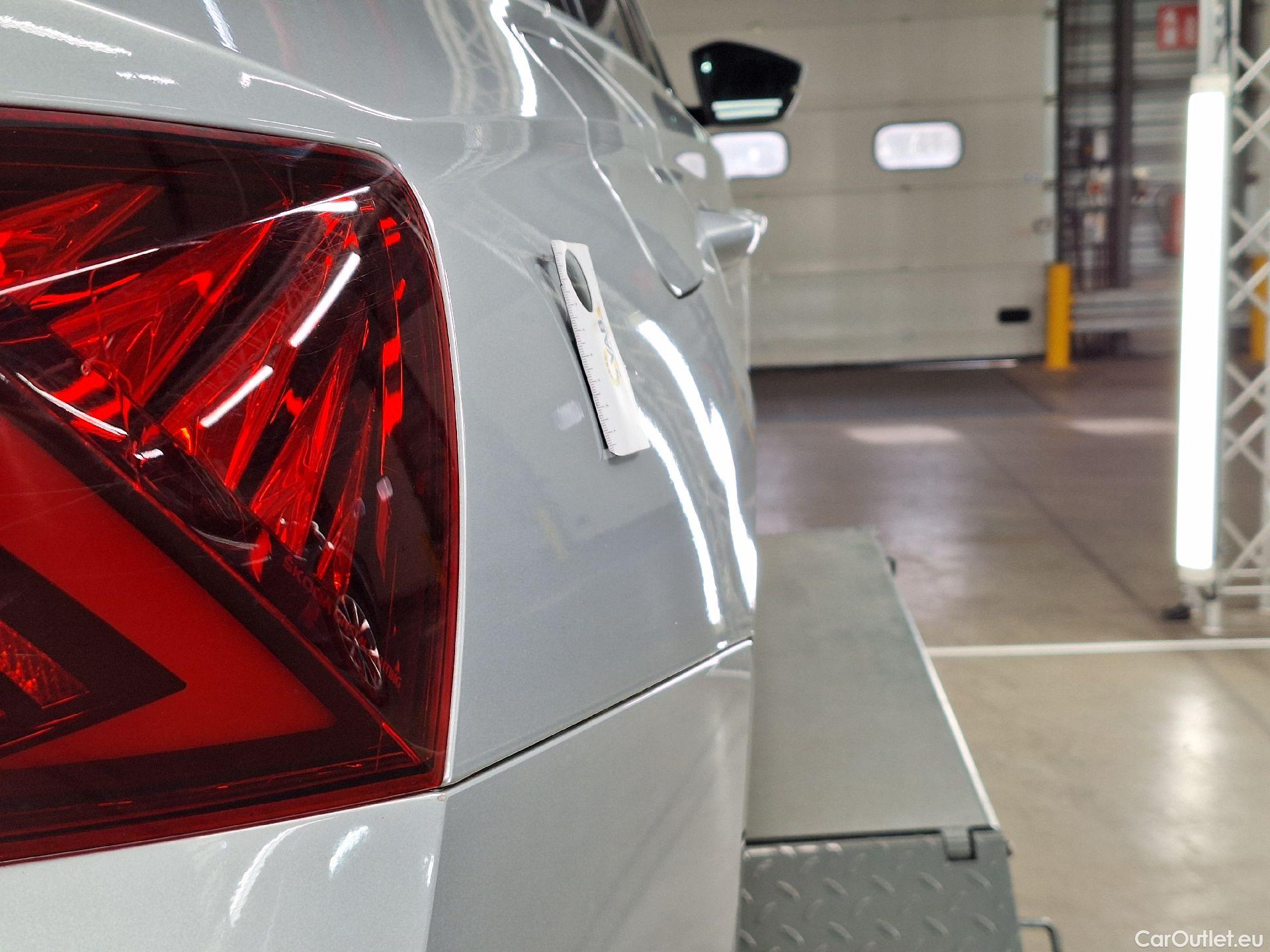  Skoda  Octavia Skoda,  Combi '20, Skoda  Combi 1.5 TSI 110kW Ambition 5d #12