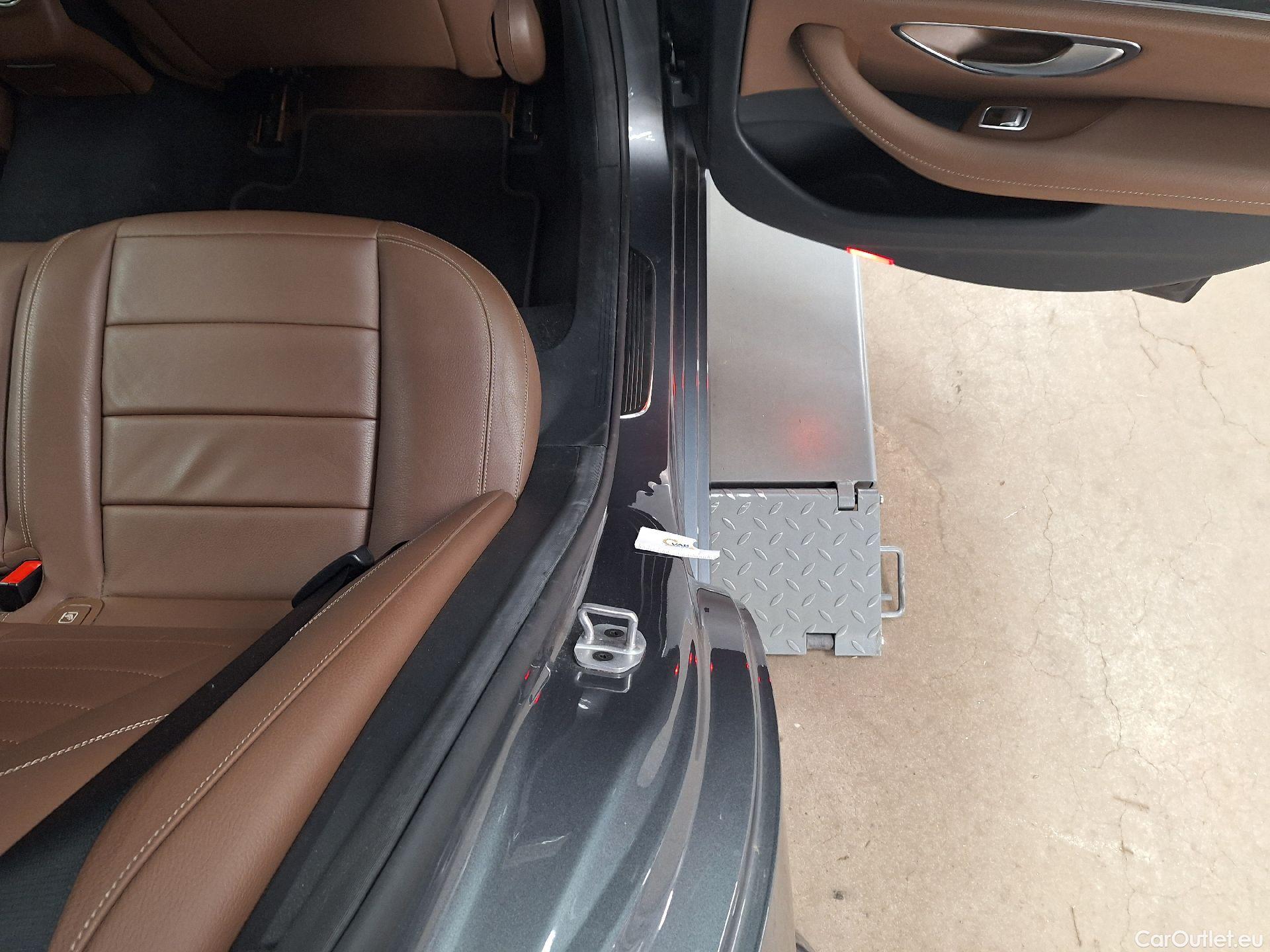  Mercedes  E-Klasse Mercedes, E-Class FL'20, Mercedes-Benz  Berline E 200 d Business So #1