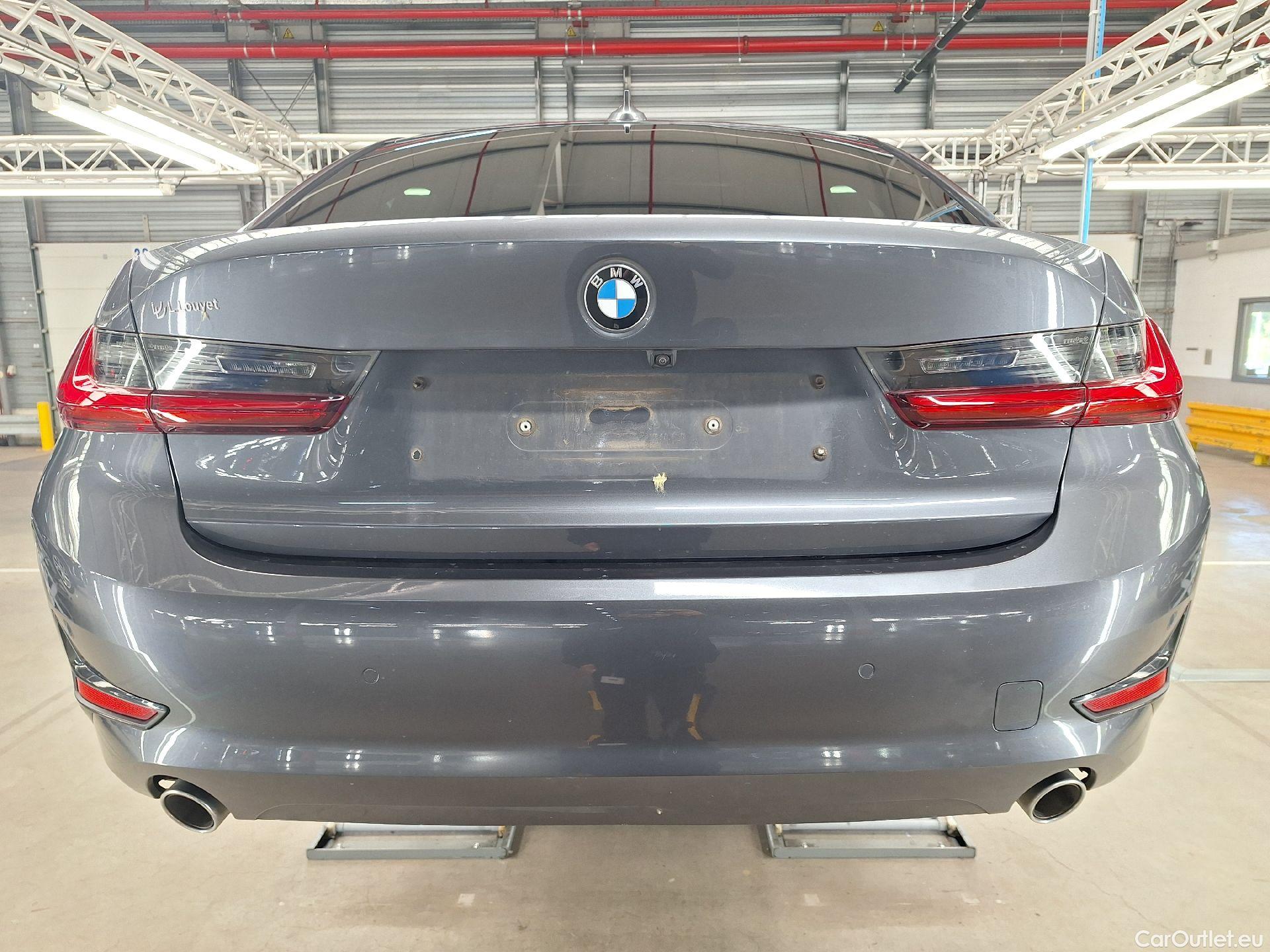  Bmw  Serie 3 BMW, 3-serie '18, BMW 3 Reeks Berline 318dA (110 kW) 4d #28