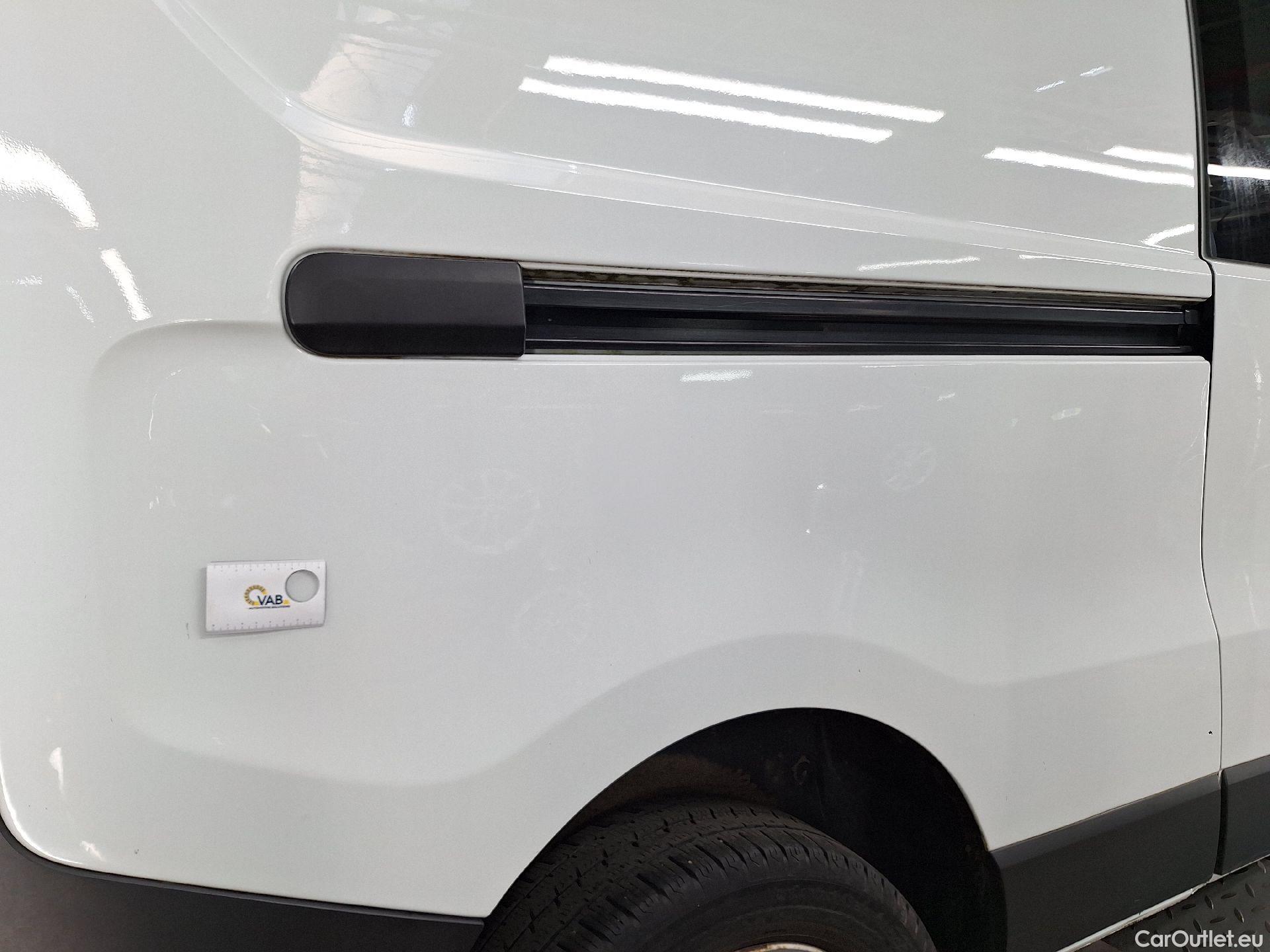  Renault  Trafic Renault, _ '14, Renault  L2H1 1.6 dCi 125 Energy Confort DC  #31