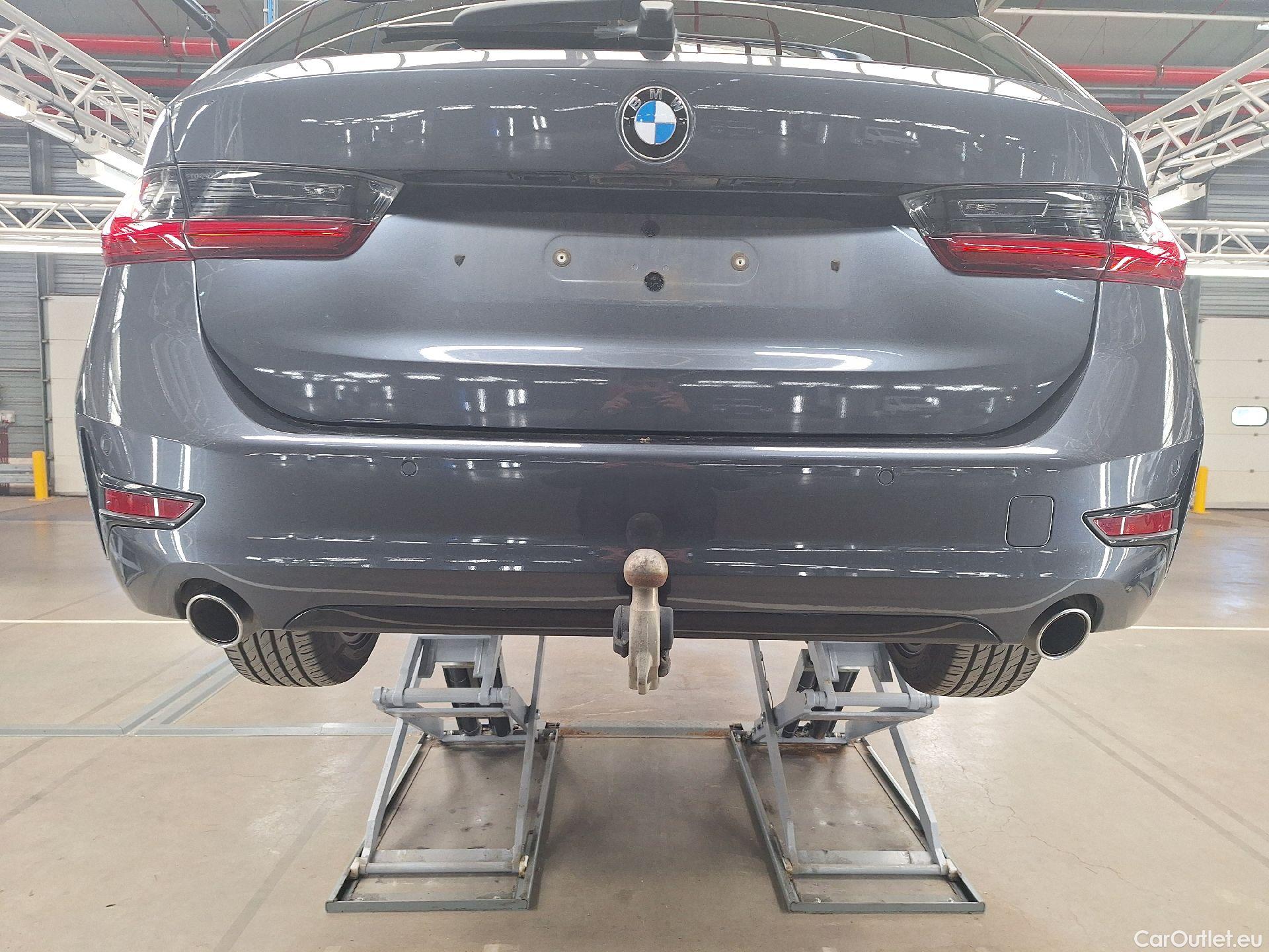  Bmw  Serie 3 BMW, 3-serie Touring '18, BMW 3 Reeks Touring 318dA (110 kW) 5d #23