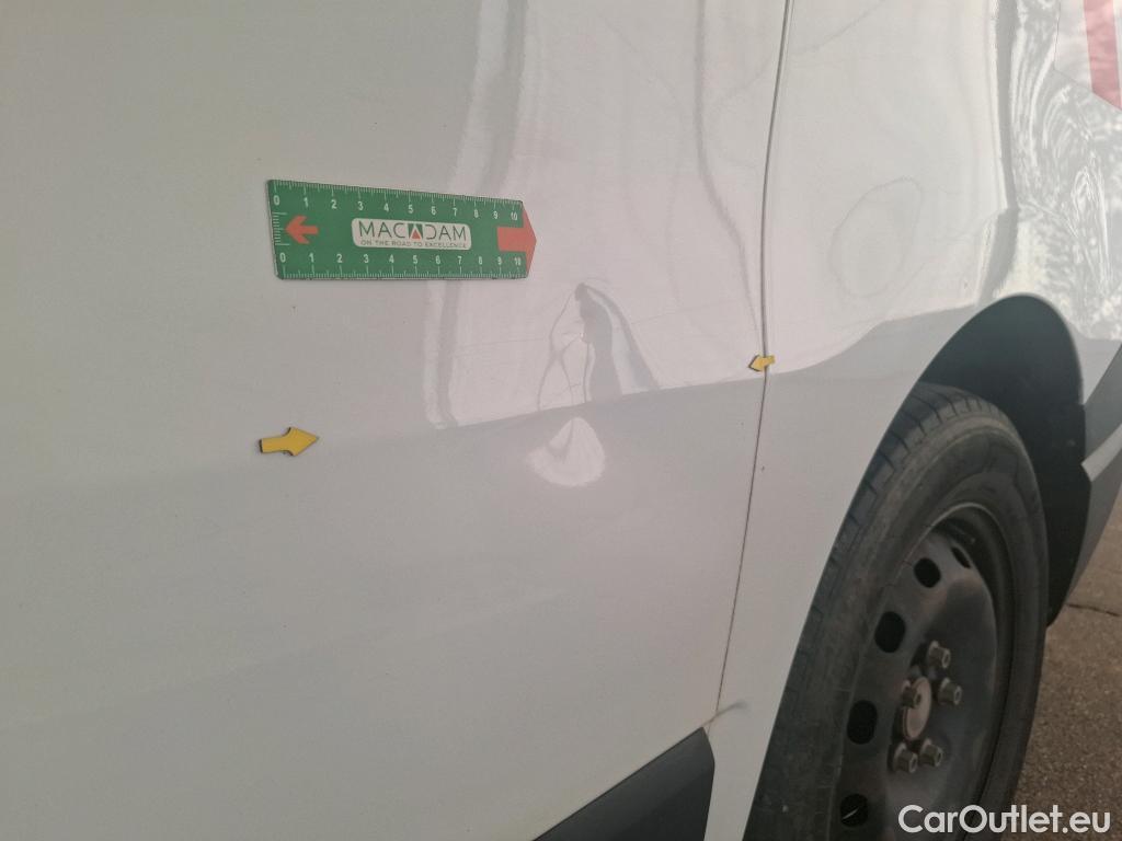  Renault  Trafic  Furgon Grand Confort L1H1 1200 1.6 dCi 125CV BVM6 E6 #19